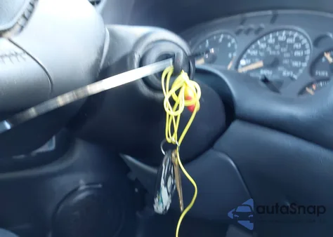 2005 Chevrolet Blazer Ls from USA, damaged, VIN 1GNCT18X05K110190